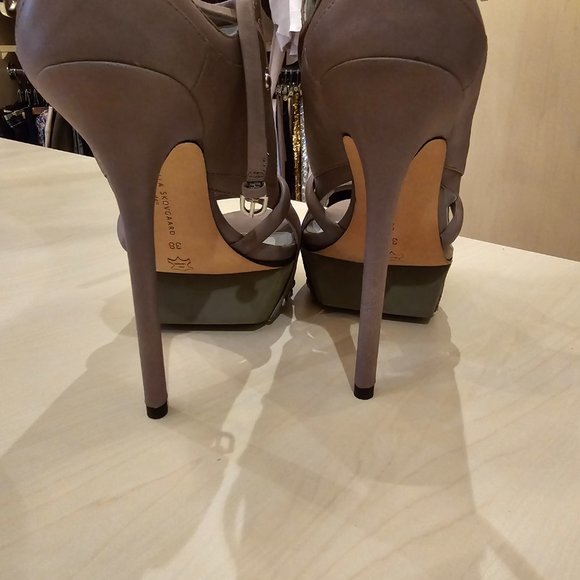 Never worn Camilla Skovgaard shoes - Picture 5 of 10